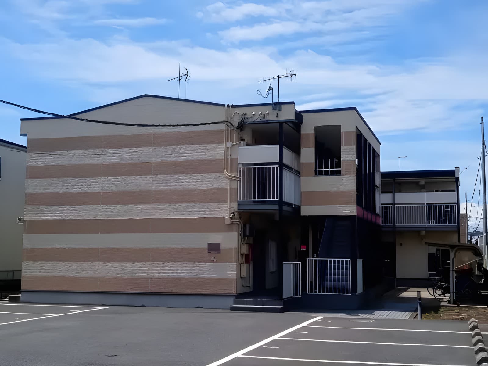 Photo 1 of unit P007611 — 1K