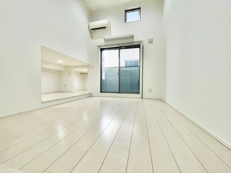Photo 1 of unit P010129 — 1R