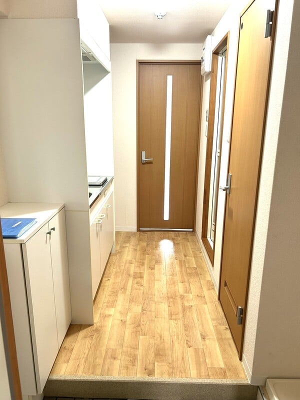 အခန်း P002718 ၏ ဓာတ်ပုံ 1 — 1K